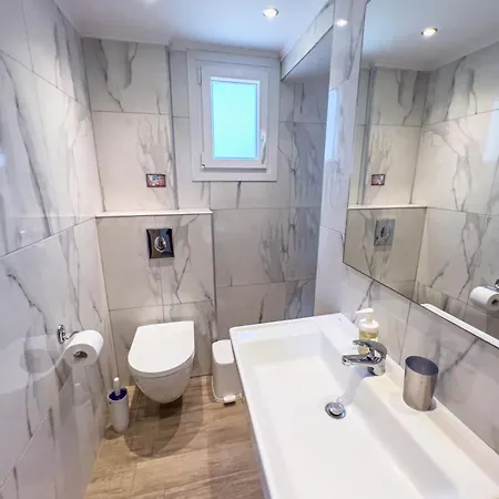 Yalos Maisonettes 스칼라소티로스
