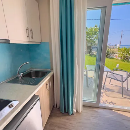 Yalos Maisonettes Skala Sotiros