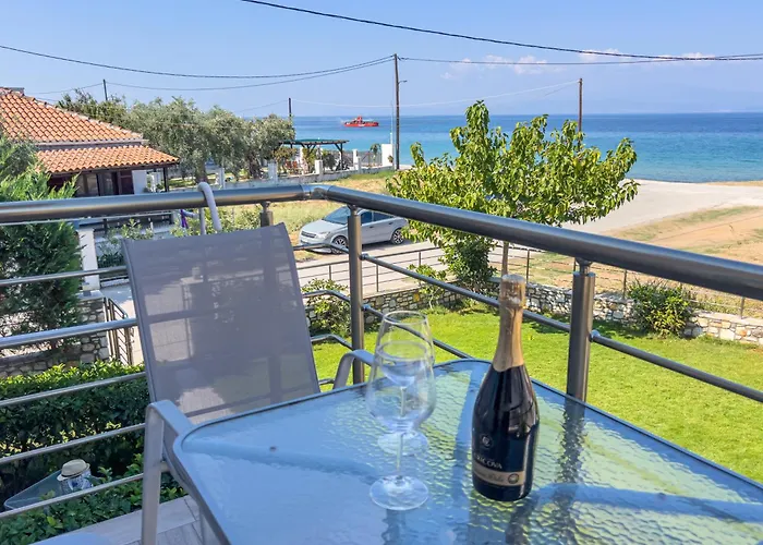 Yalos Maisonettes Casa de Férias *