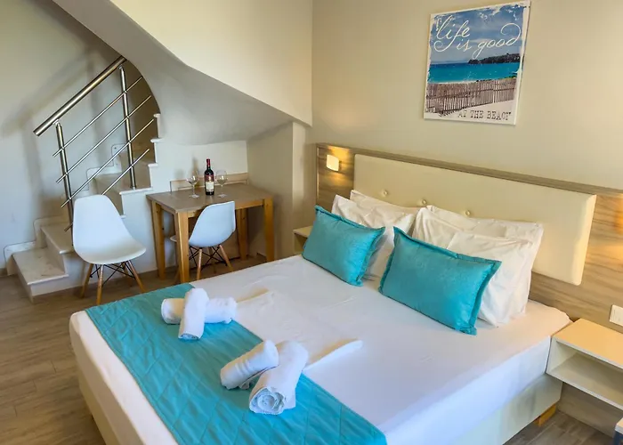 Yalos Maisonettes Skala Sotiros