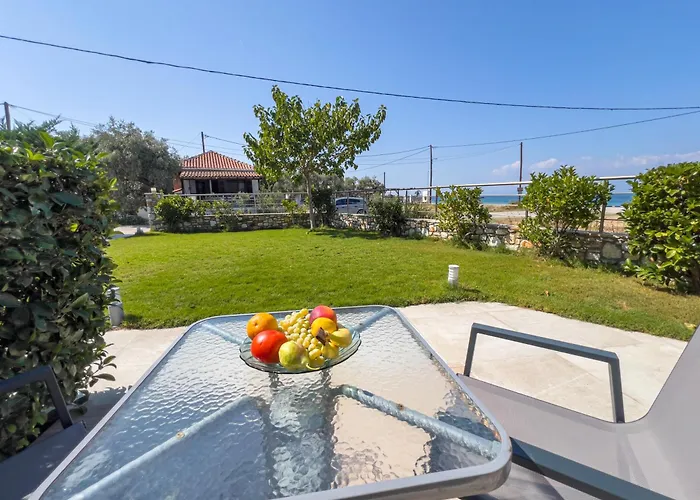 Yalos Maisonettes Casa de Férias *