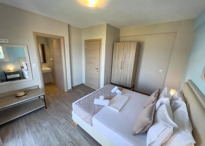 Yalos Maisonettes Casa de Férias