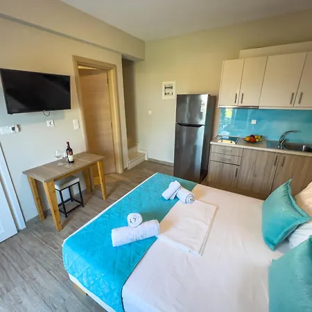 بيت للعطل Yalos Maisonettes سكالا سوتيروس