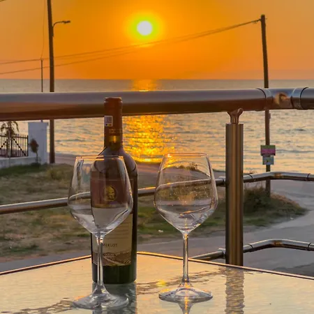 Yalos Maisonettes * سكالا سوتيروس