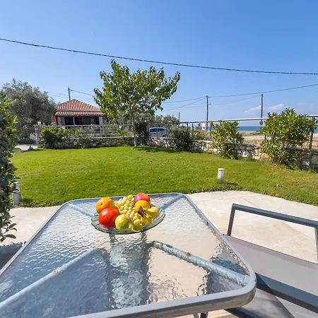 Yalos Maisonettes Ferienhaus *