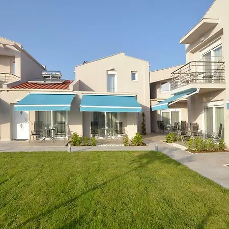 Yalos Maisonettes Ferienhaus Skala Sotiros