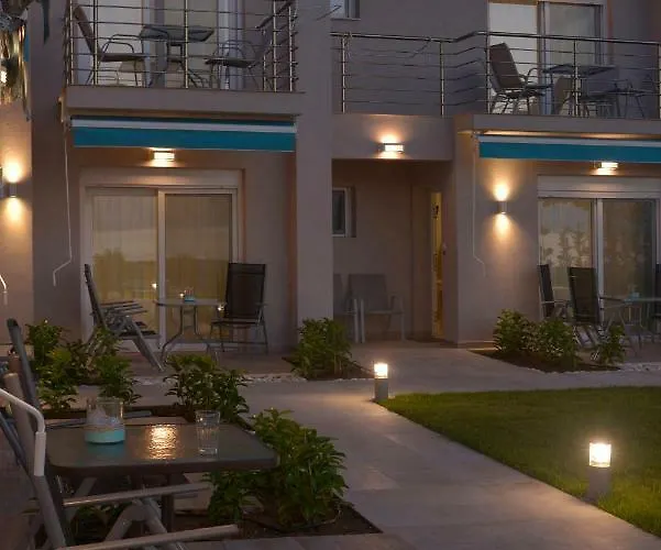 Yalos Maisonettes Ferienhaus *